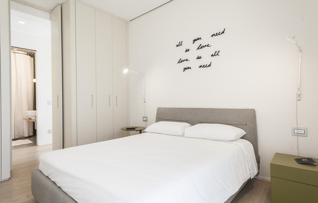 Hemeras Boutique Homes - Design Flats Near The City Center Мілан Екстер'єр фото